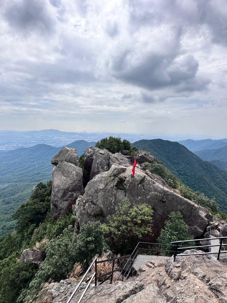 厦门岛内爬山图片