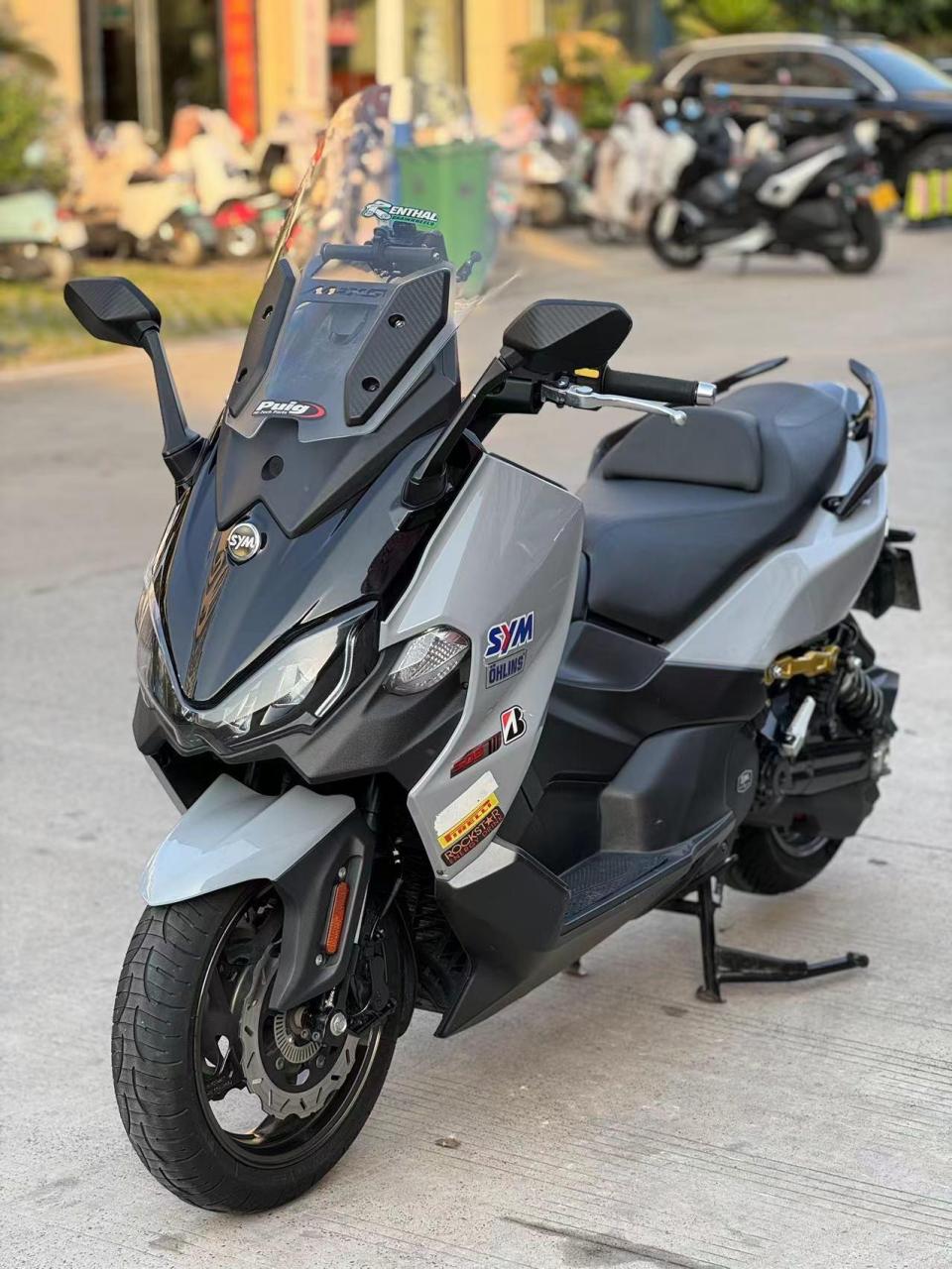 2020年三阳tl500 改装全段万虎排气(原排也在) 米其林半热熔胎 rk链条