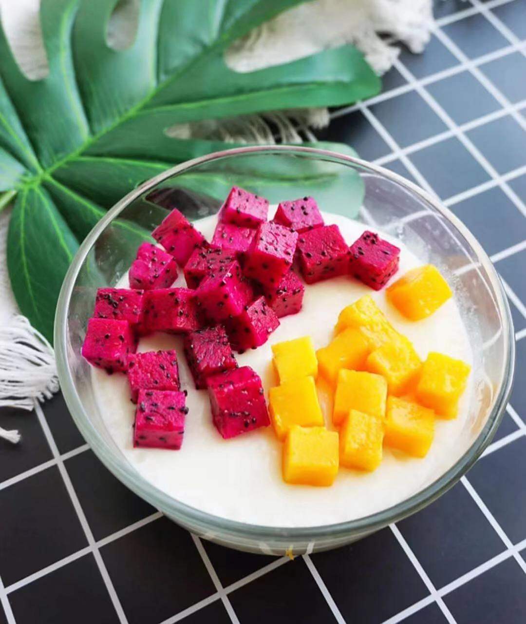 饭后甜品 火龙果和芒果双皮奶 做法简单 吃完后你还想再来一口#潮级