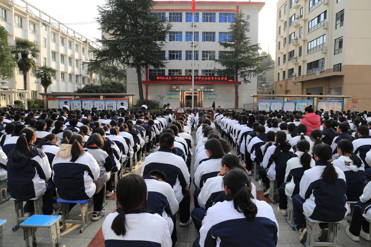 鄂检新闻##保护少年的你#【法治春风进校园】近日,十堰市郧阳区检察