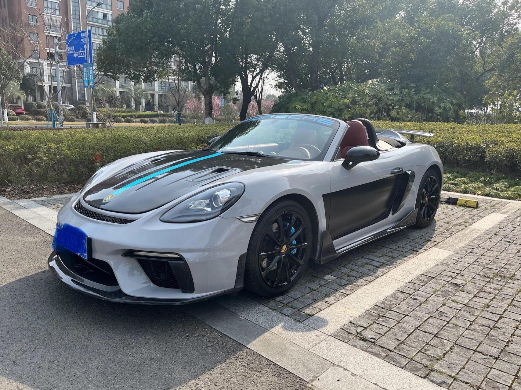 保时捷boxster718敞篷版 售价:37.