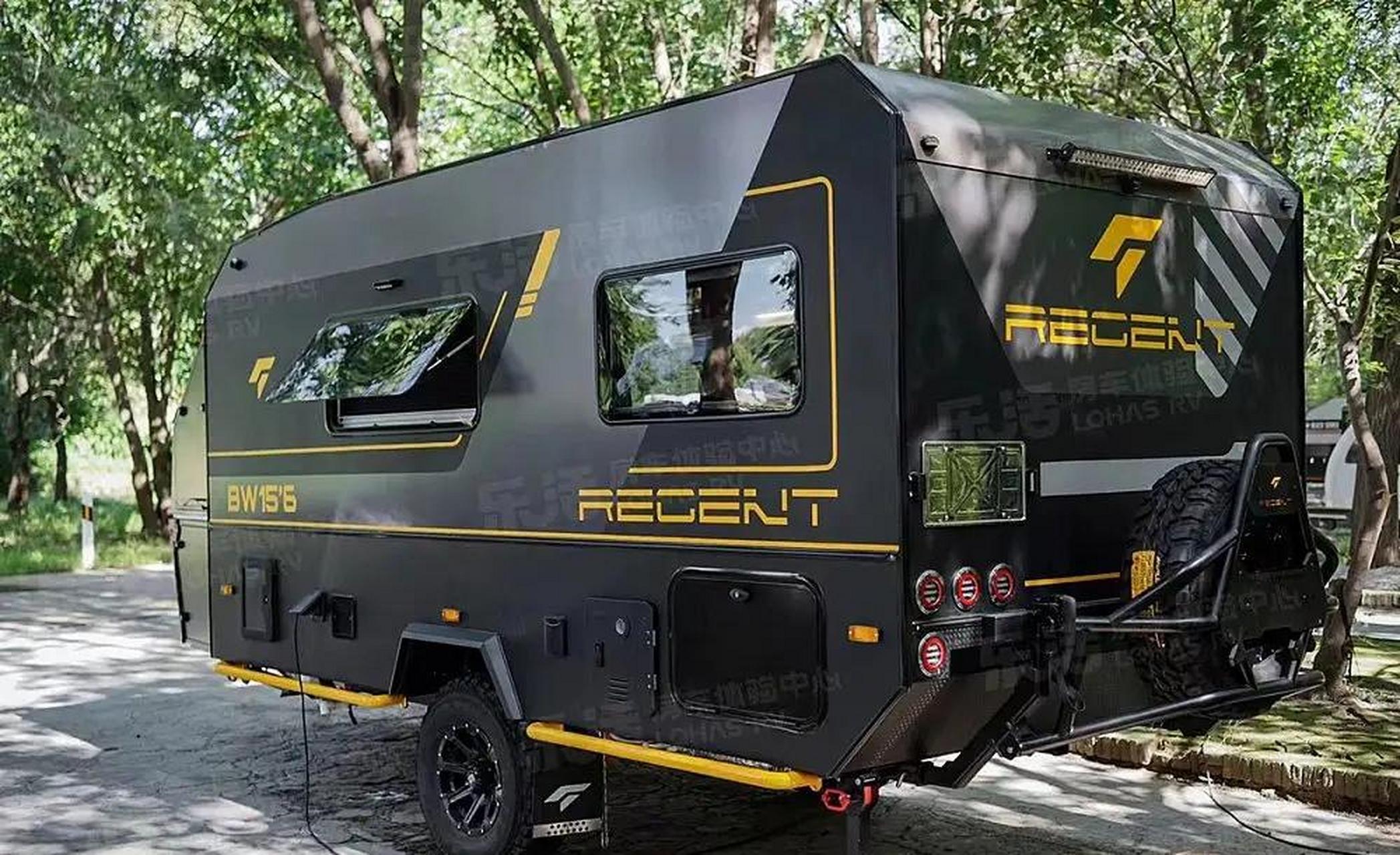 6全地形越野拖挂房车基于越界自研越野拖挂底盘打造,外观尺寸为7100