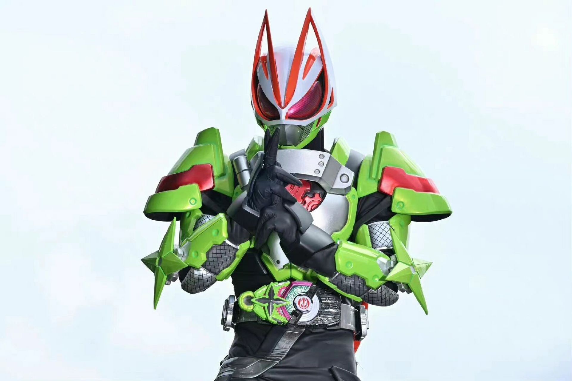 『蒙面超人geats』狐狸02五形态一览