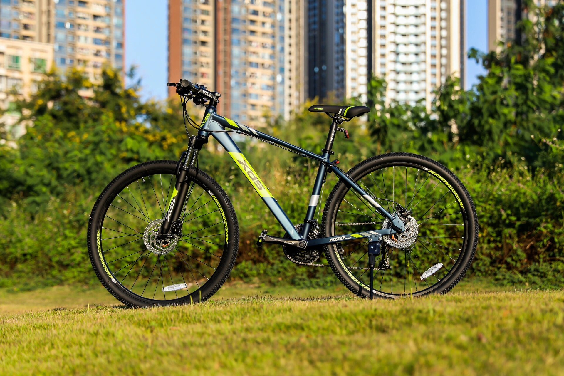 喜提新车|喜德盛旭日600pro  今天拍了公路自行车赛,自己还正好收到了