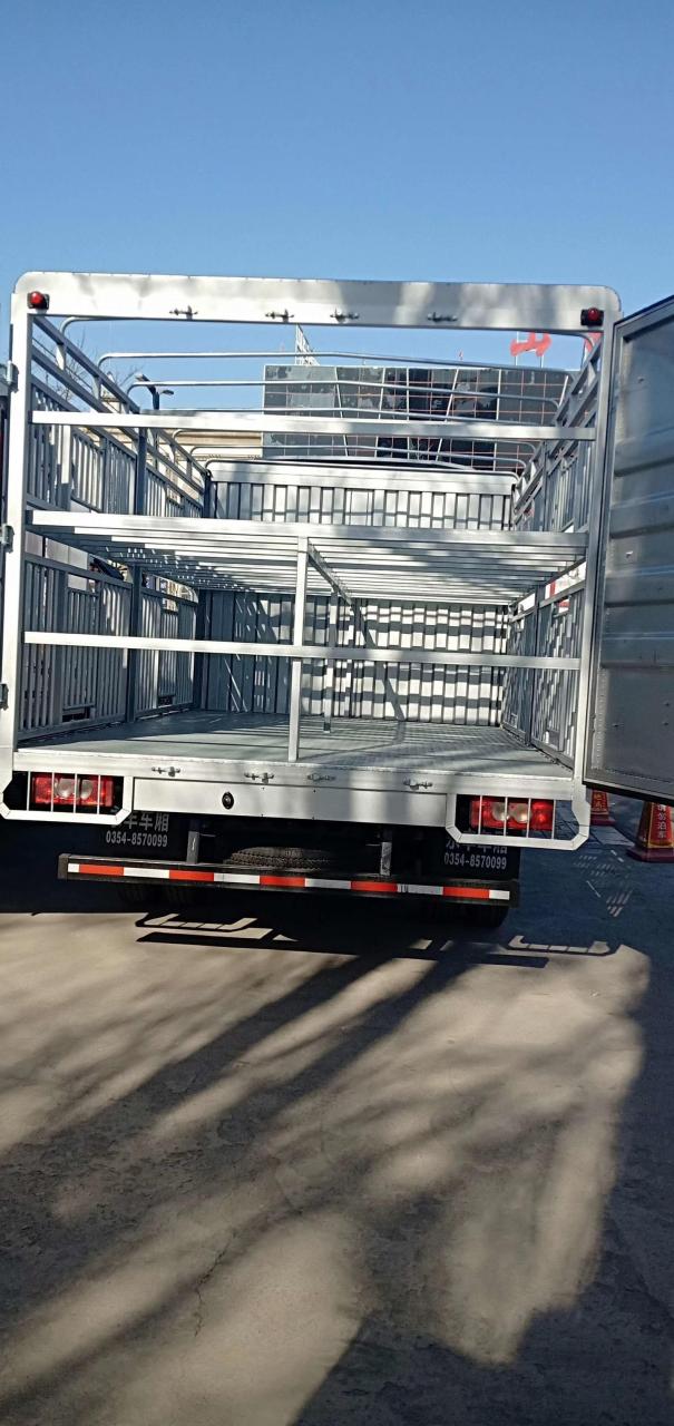 制作高栏,箱车.来要求定做高栏,车厢