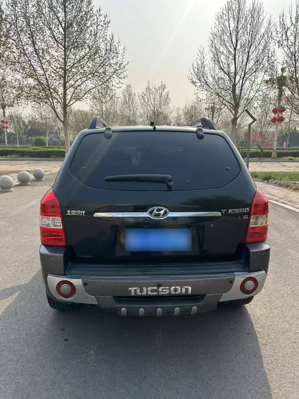 08年极品现代途胜,改装透镜大灯,自动挡2.7v6.