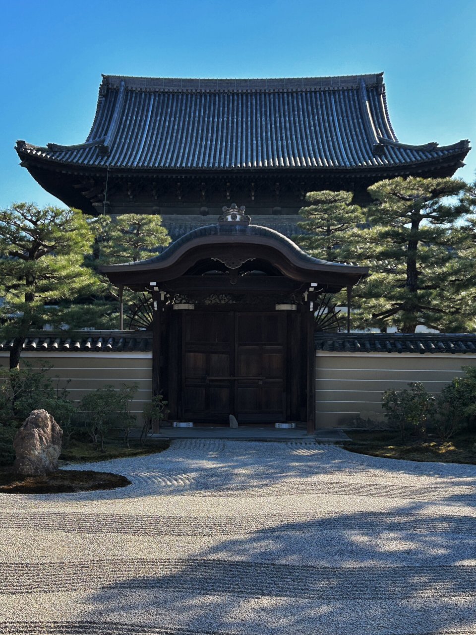 云龙图古禅寺 今天去到京都东山区,起源于中国宋朝禅宗,而建的建仁寺