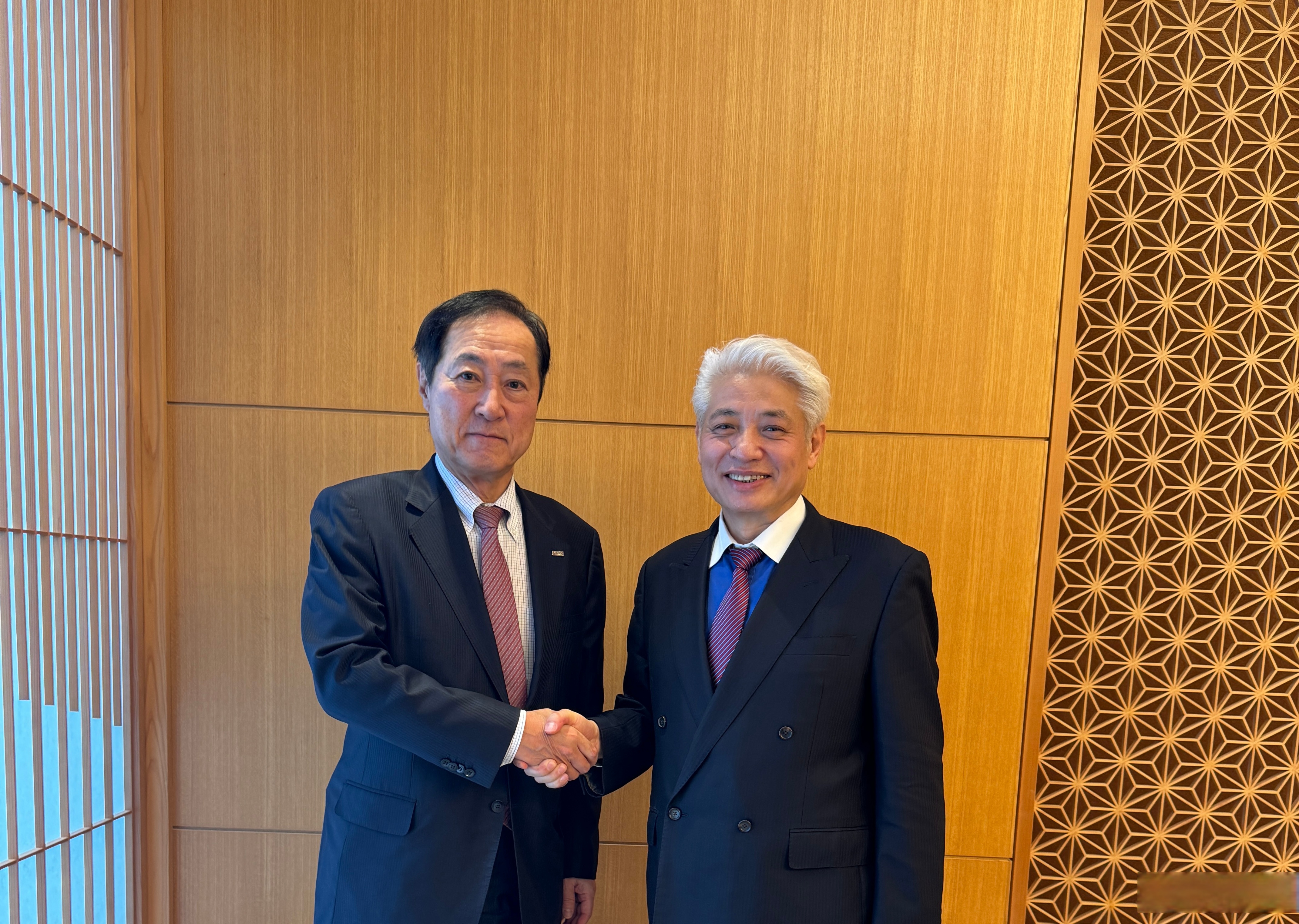 东瀛面面观# 近日,我作为《人民日报海外版》日本