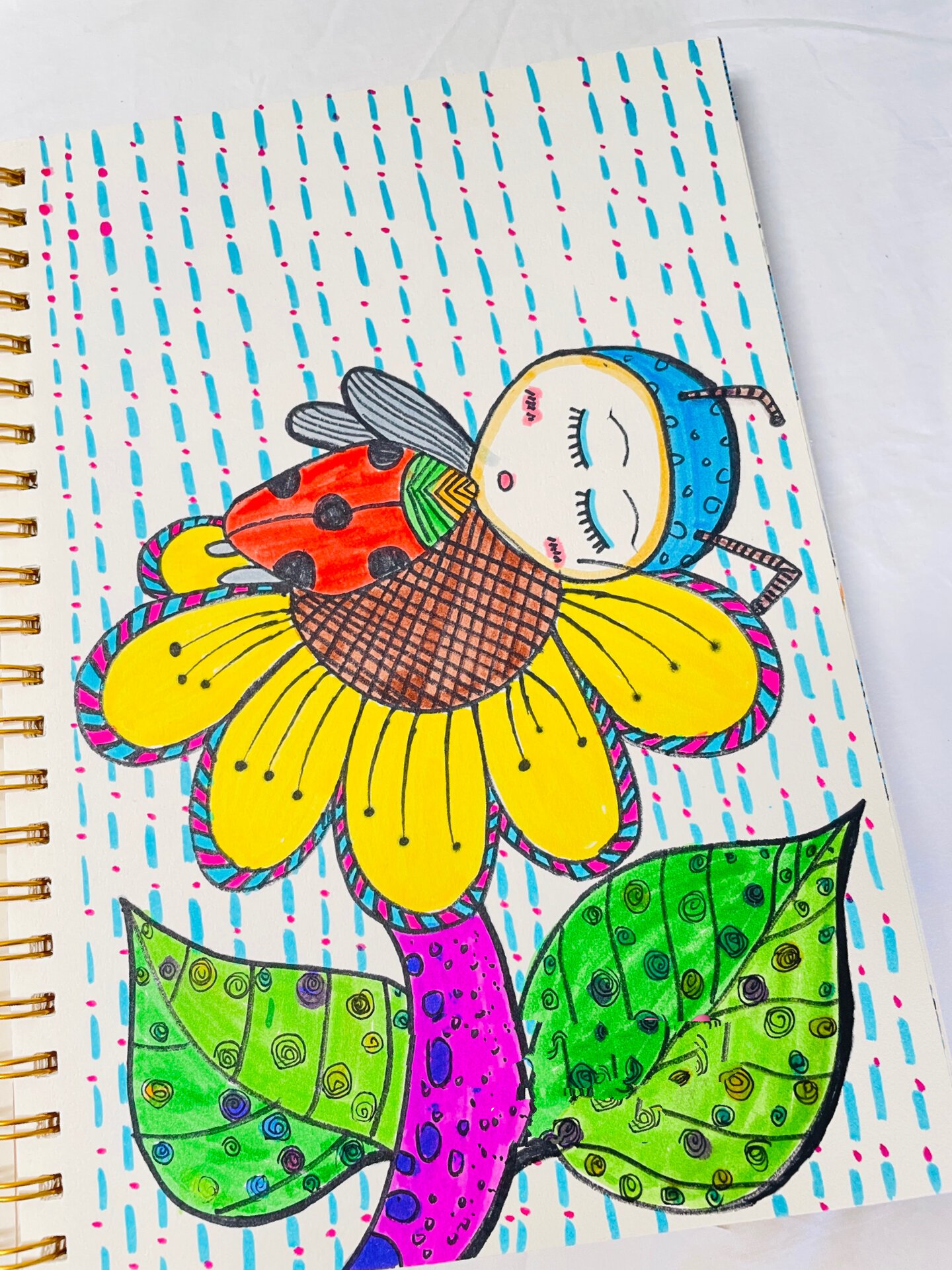 少儿创意美术:蜜蜂采蜜