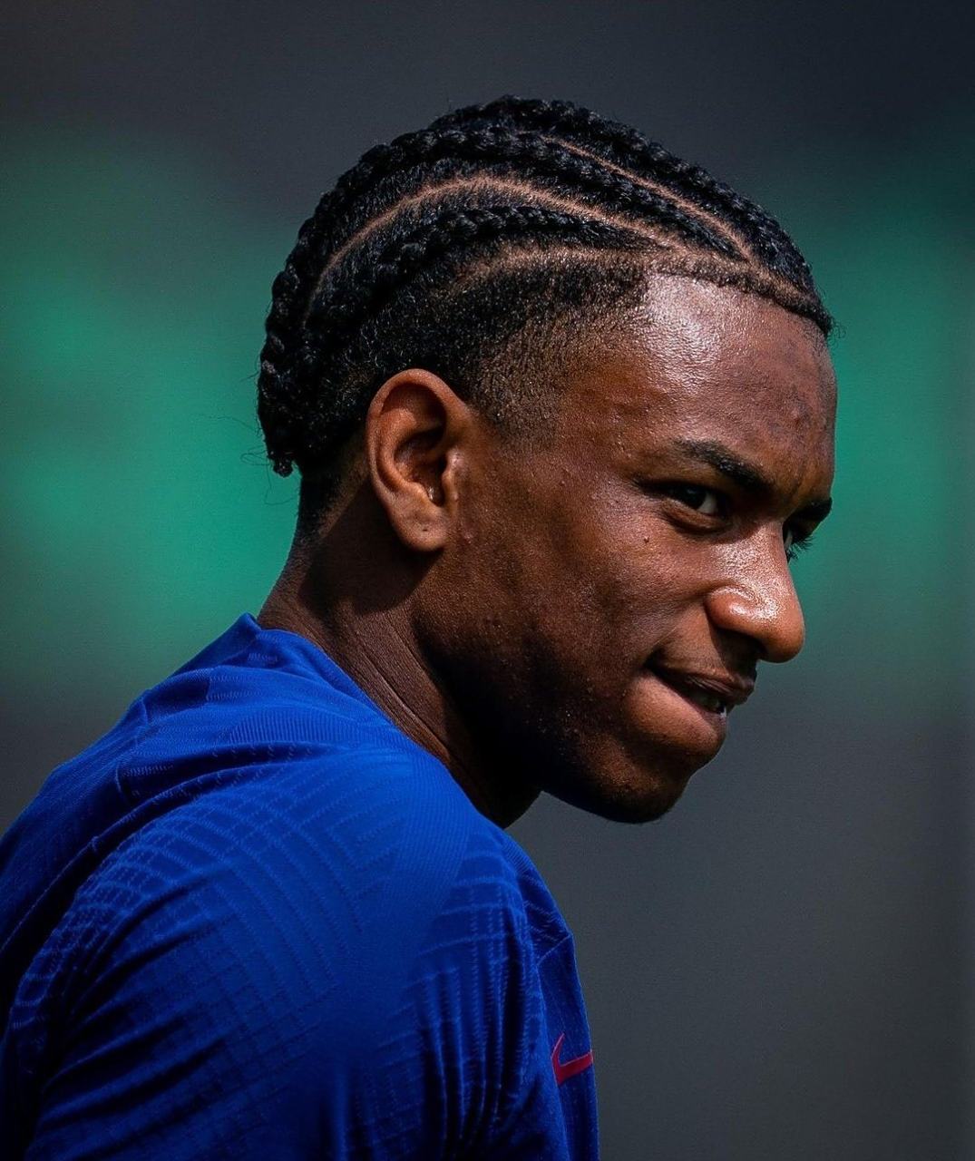 巴尔德的新发型90#巴萨##你好赛场##至死不渝红蓝魂