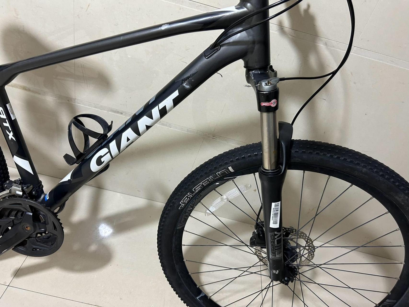 捷安特atx860.30速喜玛诺变速,喜玛诺油碟,27.5轮组s码车架