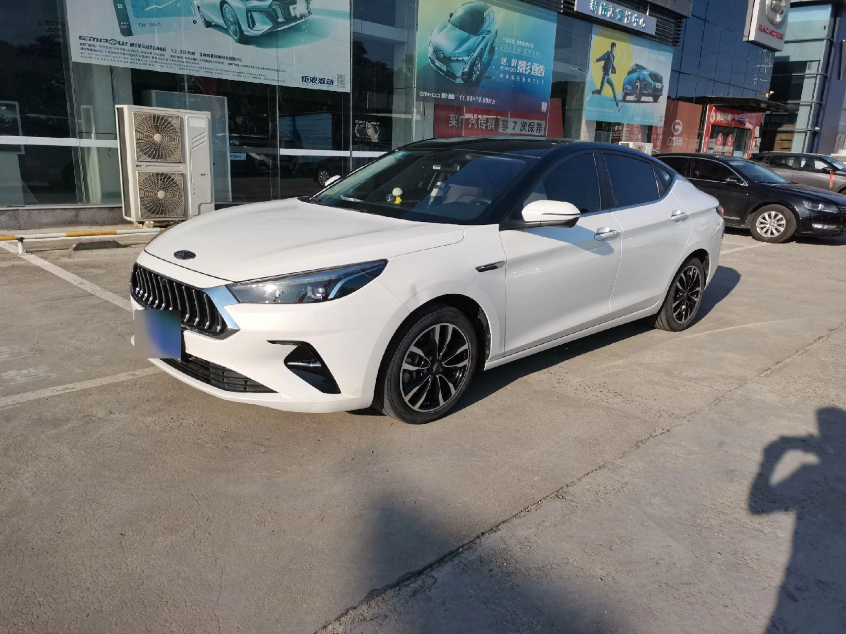 20年9月 江淮嘉悦a5 两处做漆 实表3万公里 无钥匙进入  氛围灯 天窗