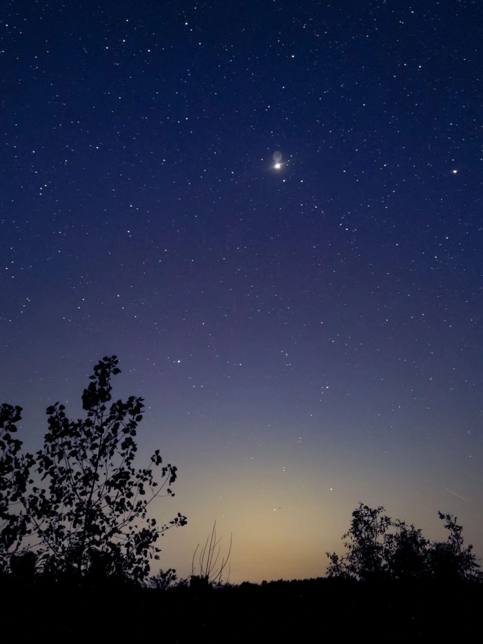 乡村夜晚星空图片真实图片