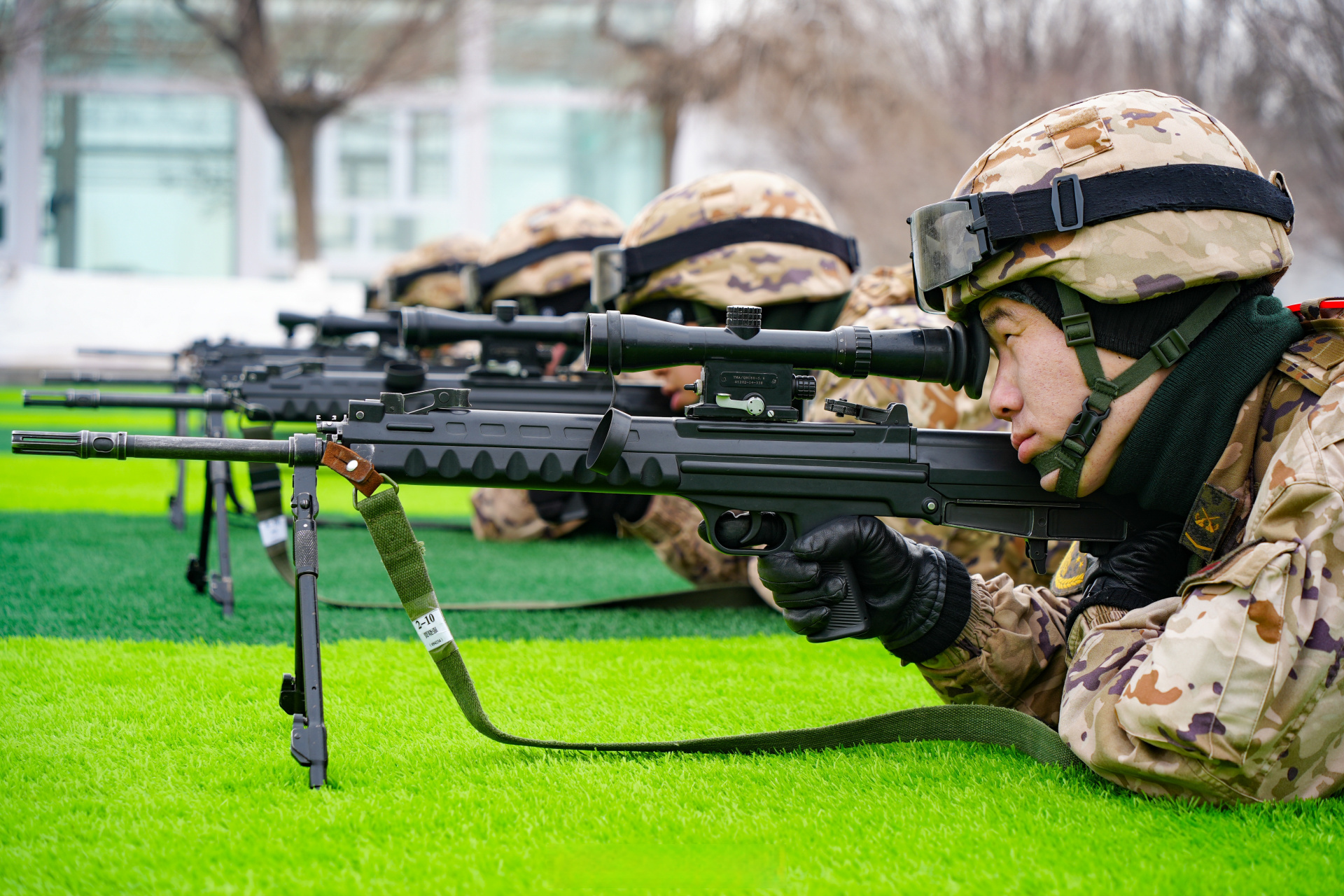 武警特战装备图片图片