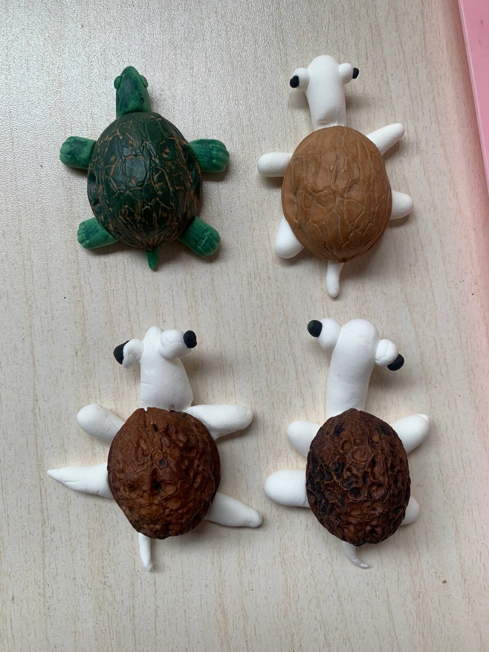 废物利用手工:核桃壳5步2分钟改造小乌龟98 假期不出门也能快乐宅家