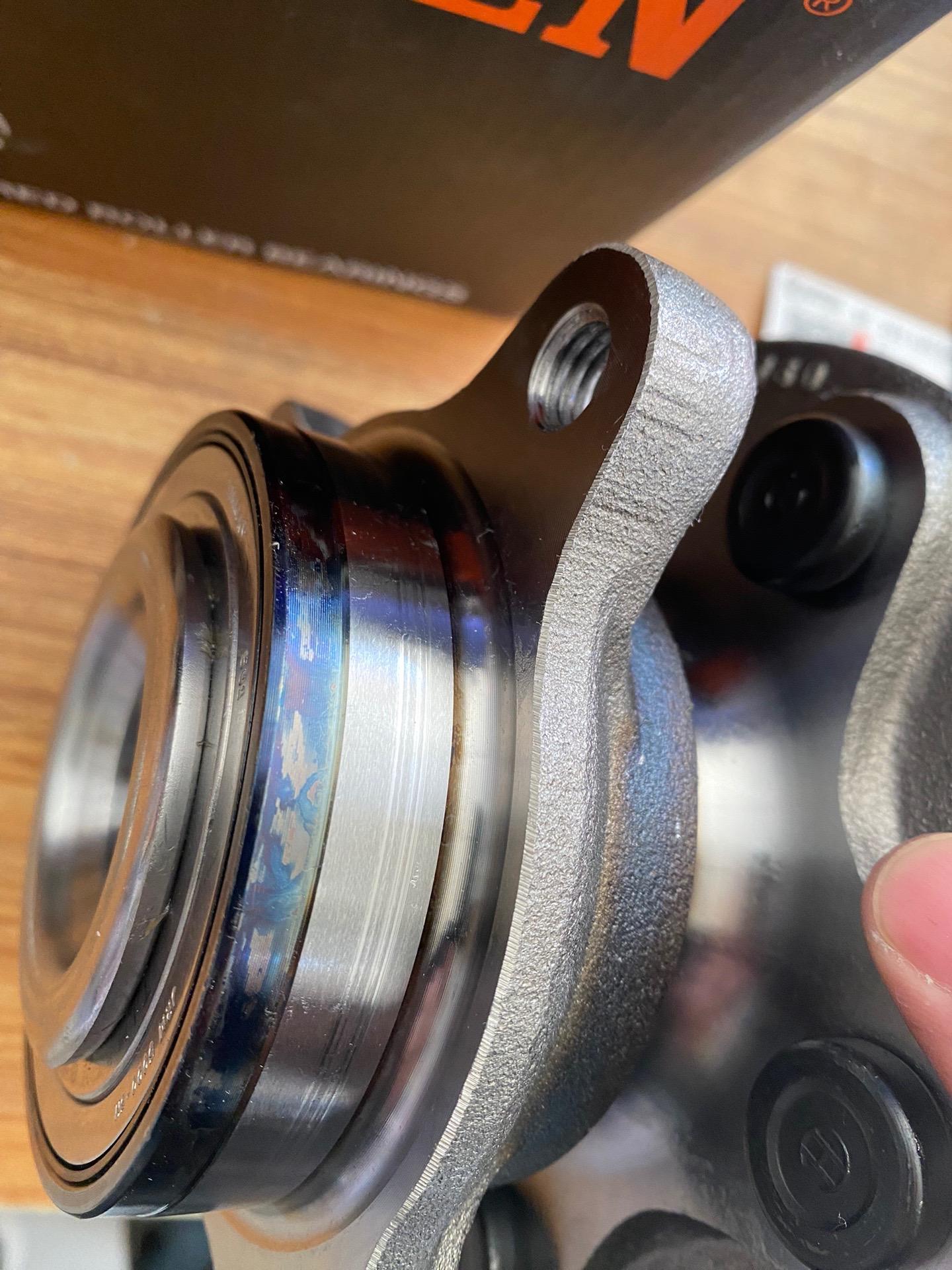 原厂oerfm500010 lr014147 适用:揽胜运动版前轮轴承