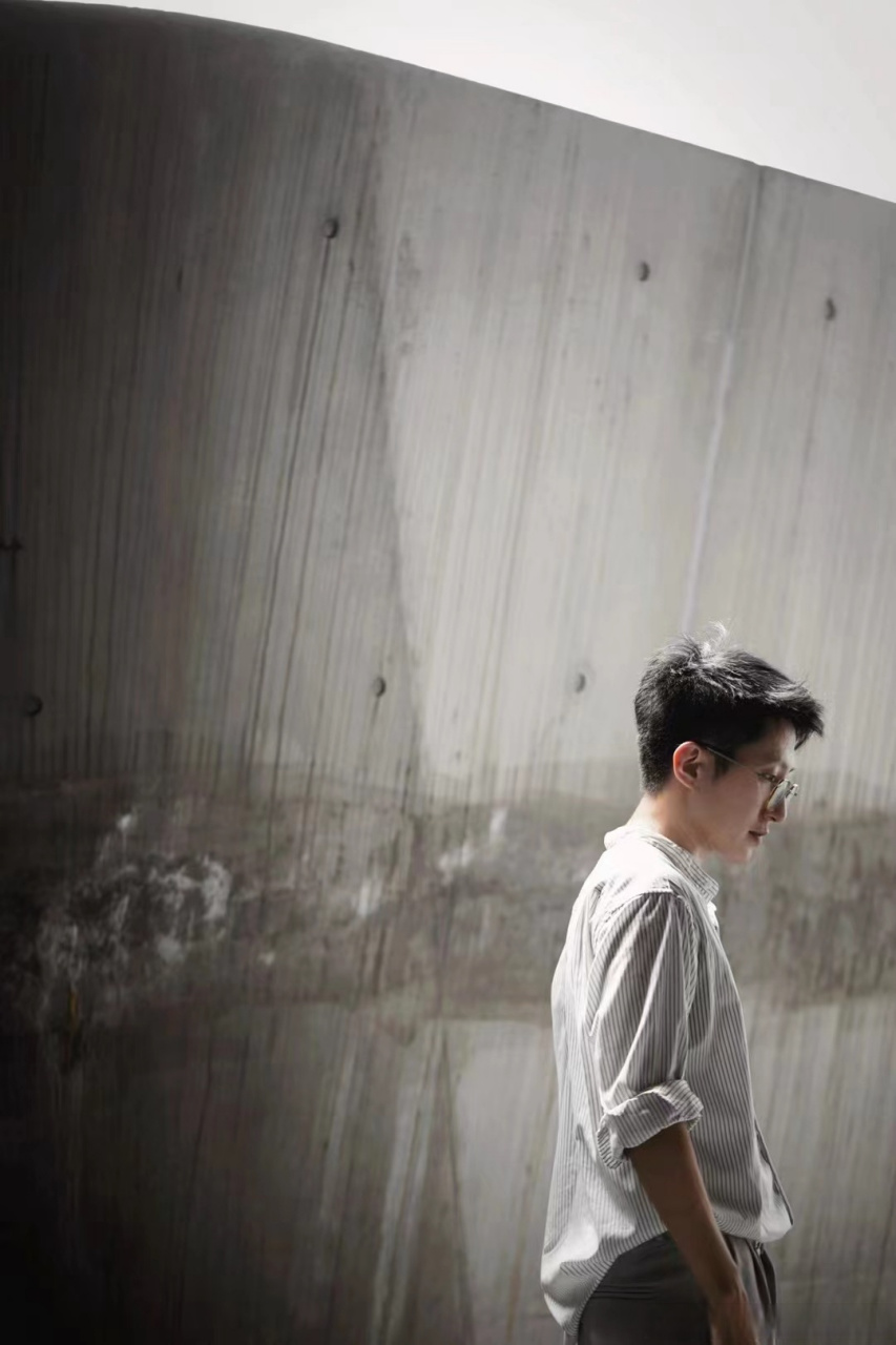 光 . 有迹可循…#许群豪