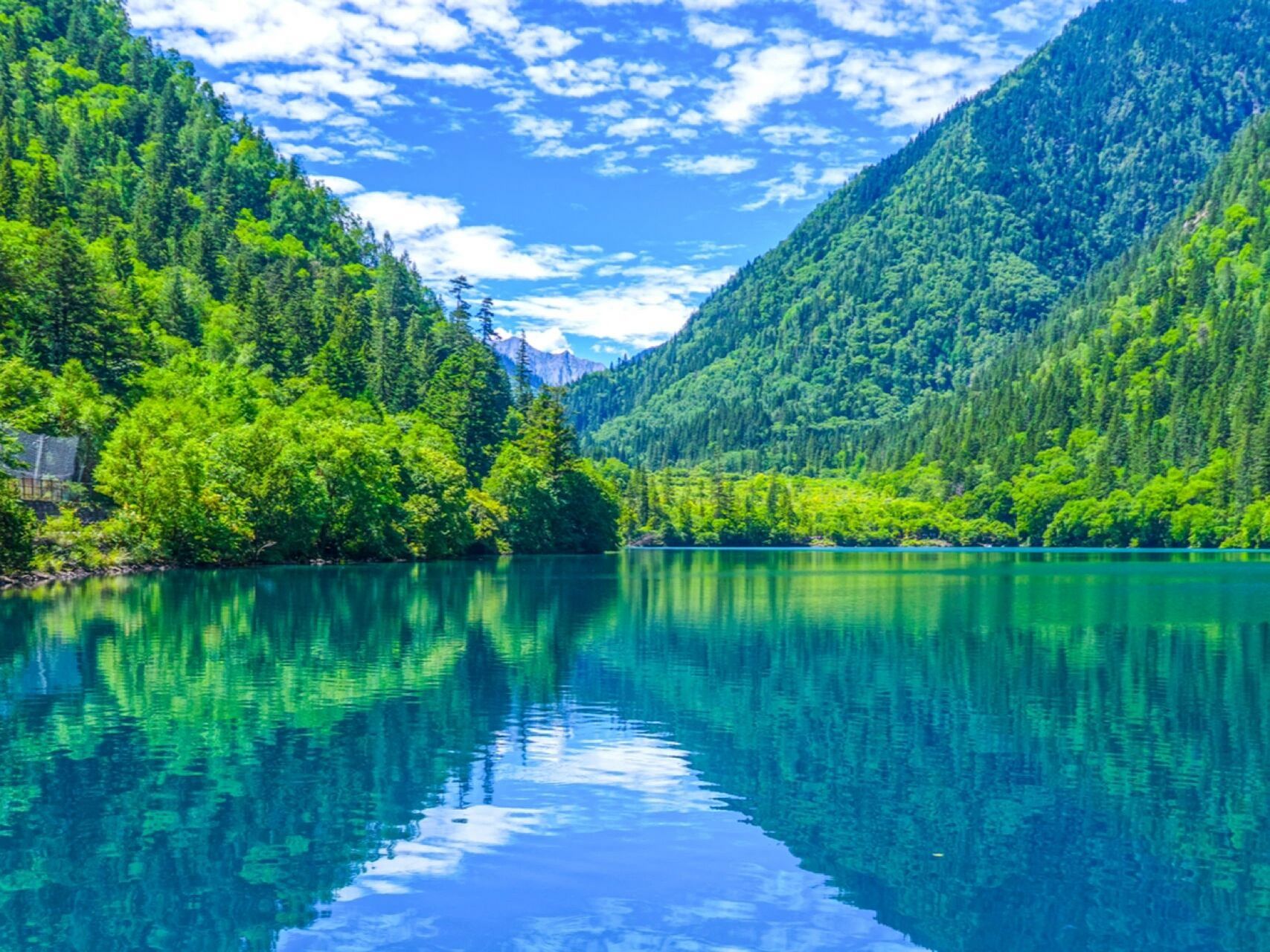 今日份风景图片壁纸分享7815 风景胜地总是人们趋之若鹜的地方