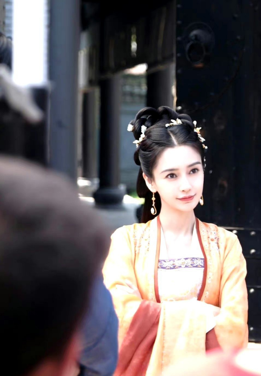 angelababy杨颖《相思令》路透96 感觉这个古装扮相还不错