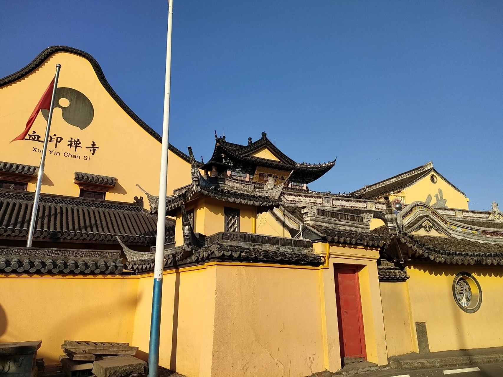 嘉兴血印禅寺|寺名背后的动人故事 94前一阵坐水上巴士的时候路过了