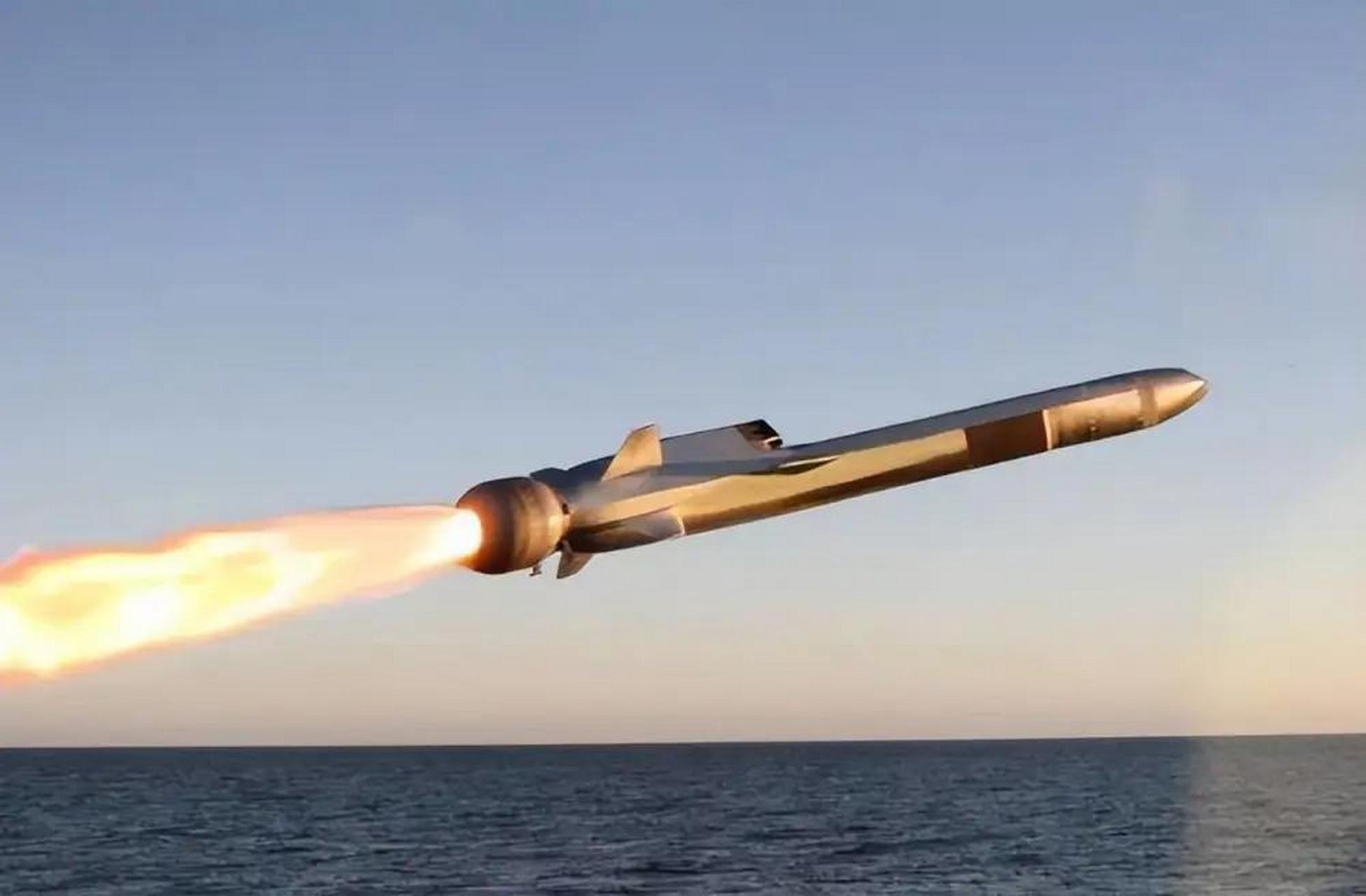 乌克兰宣布成功拦截包括6枚高超音速"匕首"在内的18枚俄罗斯导弹.