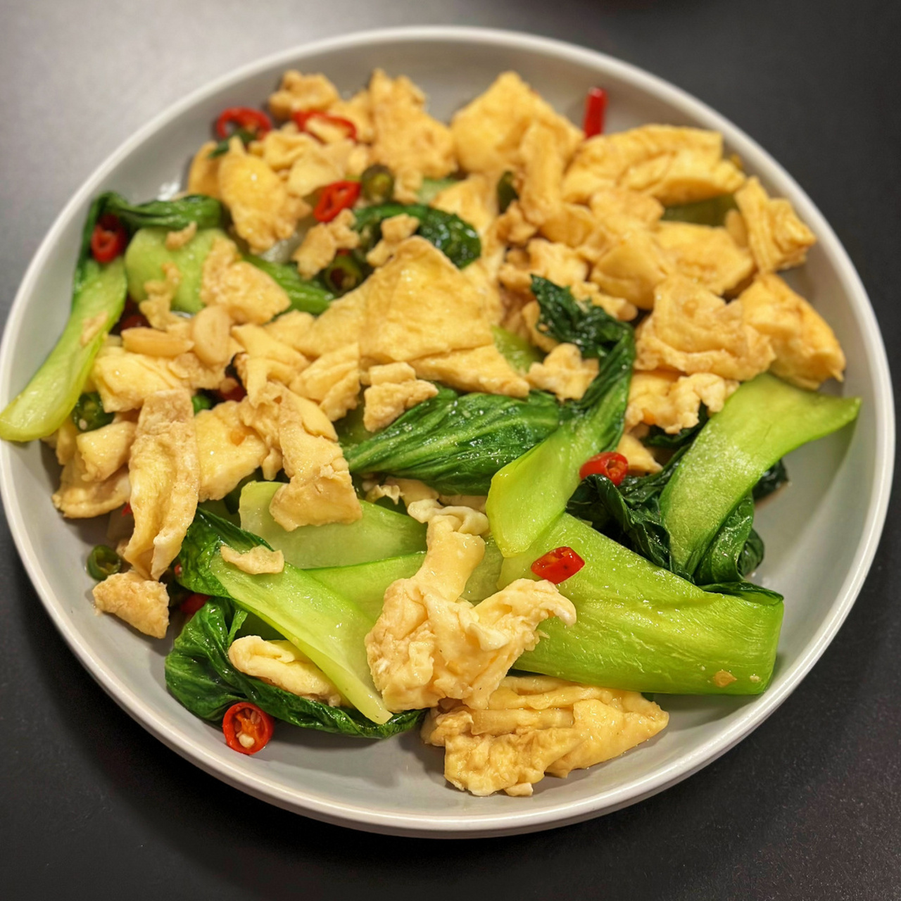 9297食谱分享|青菜炒鸡蛋 步骤: 16615蒜头