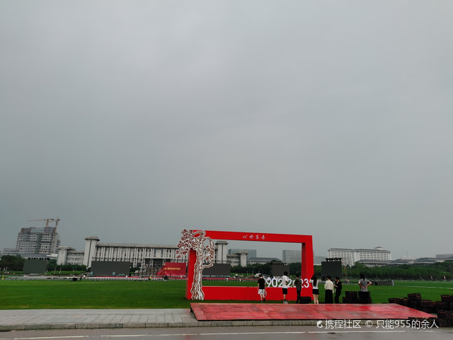 东南大学九龙湖校区位于南京市江宁区