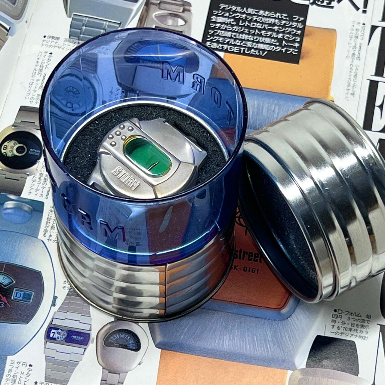 【storm】划片手表 在表盘处有一个炫酷的划片,可以根据个人喜好划开