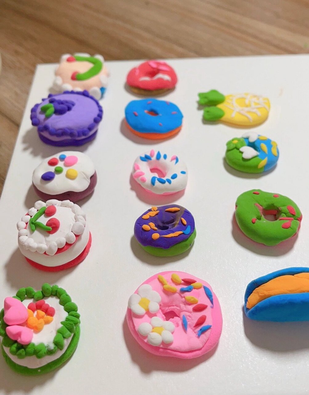 4岁宝宝的黏土甜点