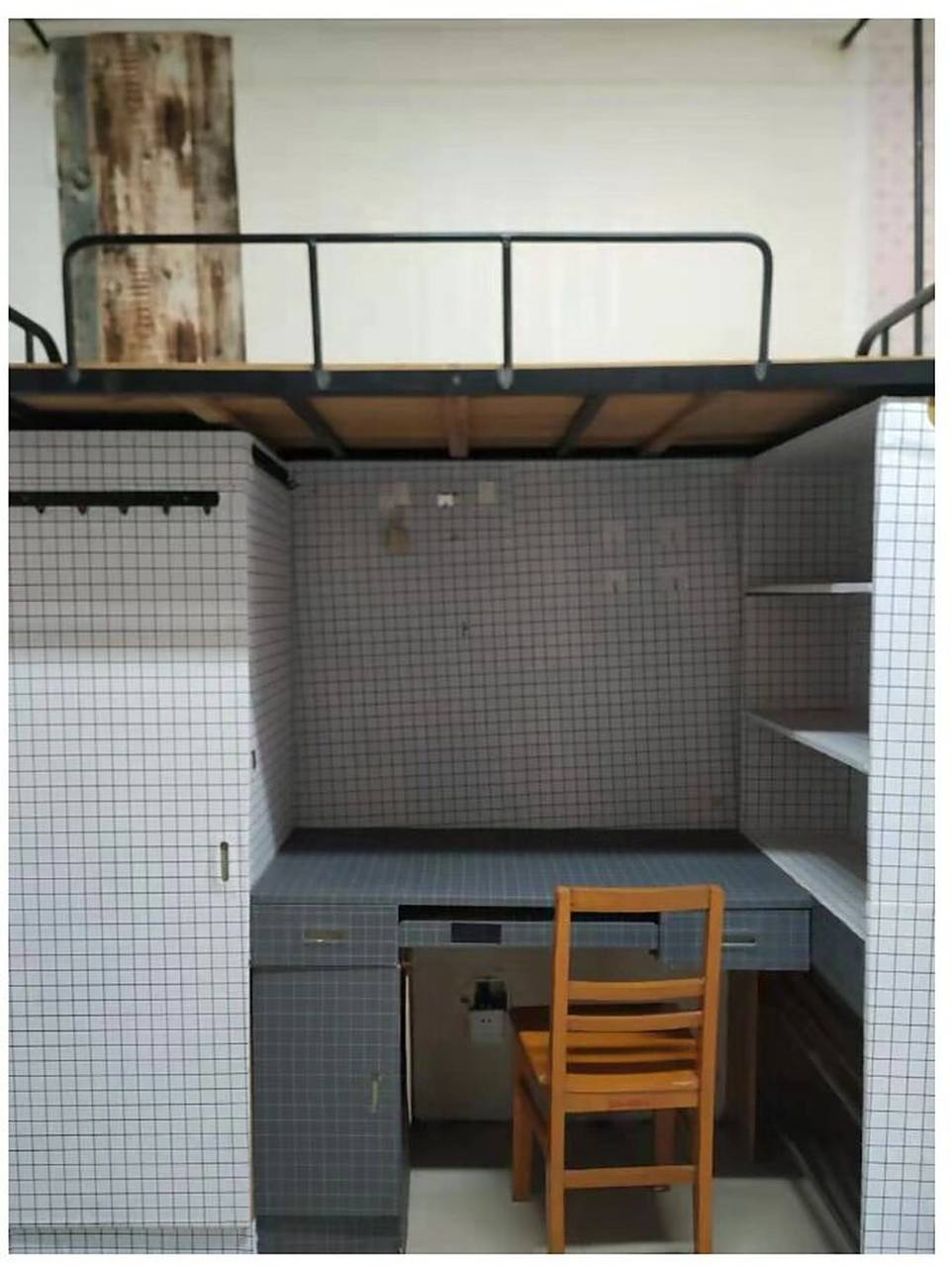 三峡大学本科宿舍 宿舍一共有5个苑区:南苑,沁苑,欣苑,西苑,东苑,图片