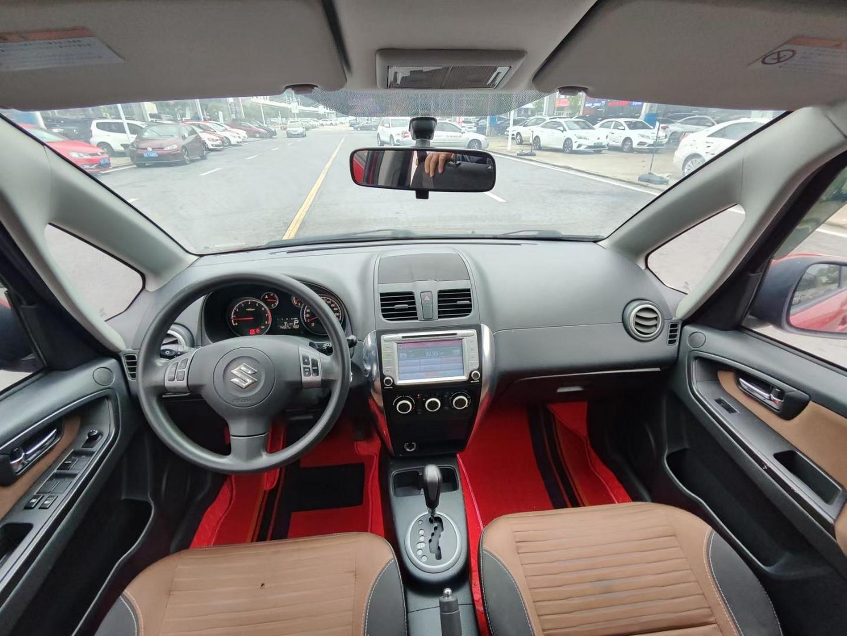 14年铃木天语1.6自动挡.