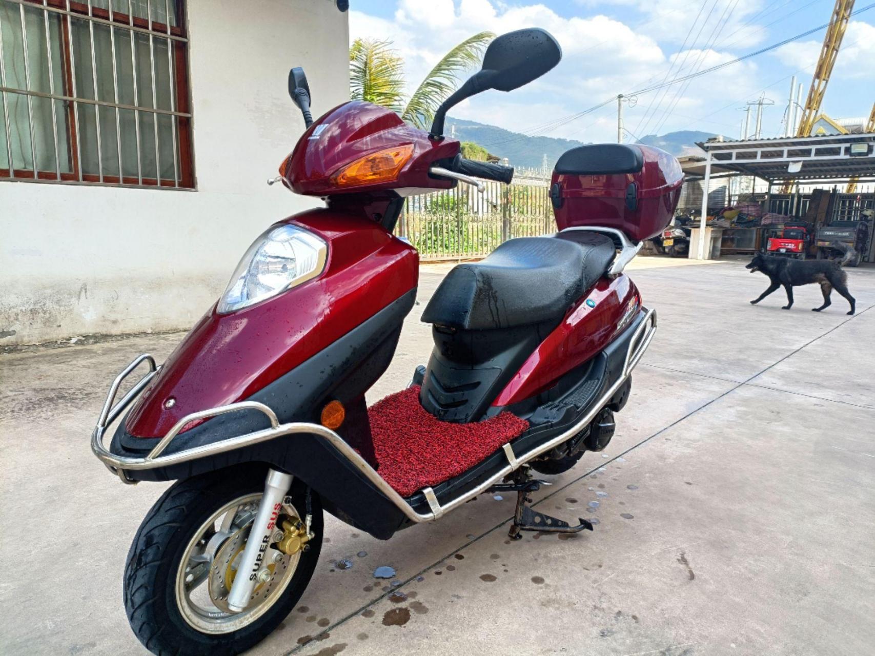 原版车况,国三未落户无手续,价格美丽,喜欢的来性价比高的摩托车推荐