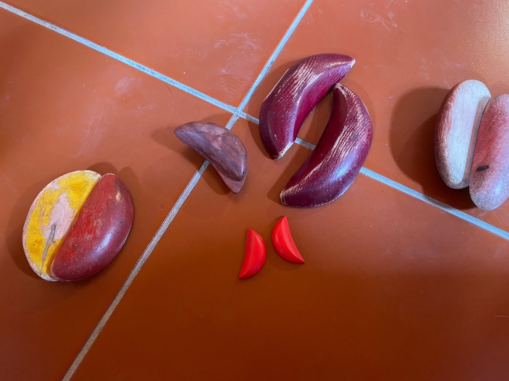 昨天扔了五次圣杯问台风会不会到厦门 然后无奈连夜打包到福州了