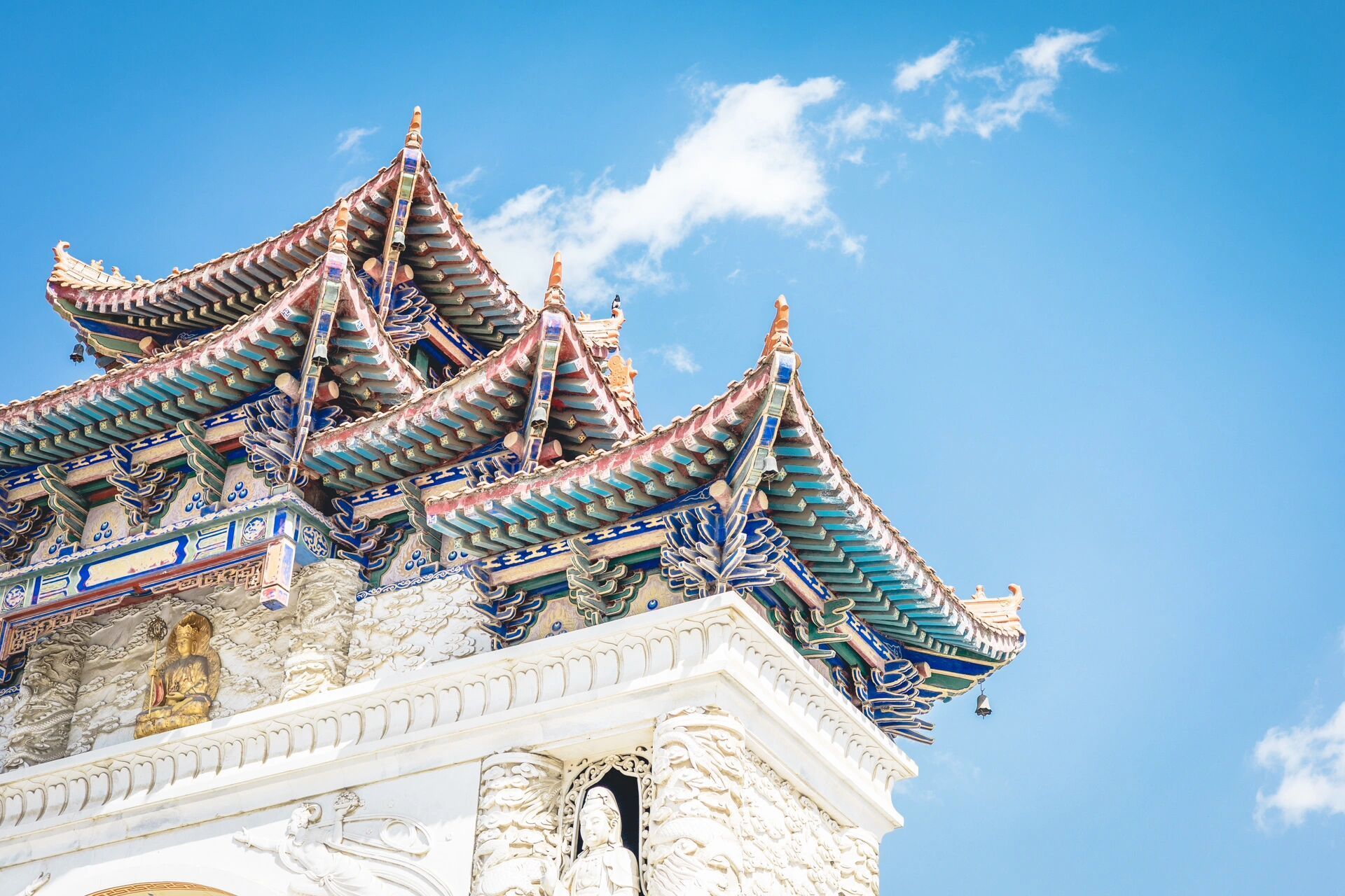 乌鲁木齐周边好去处丨红光山大佛寺 一方净土,三柱清香,愿你所求皆所
