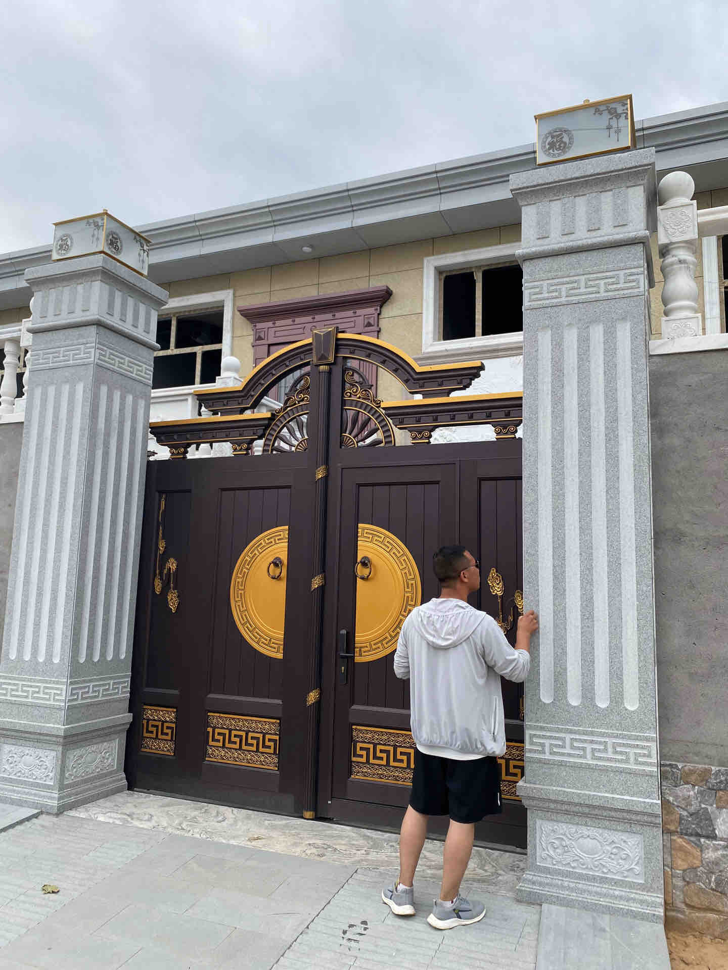 庭院别墅家用石雕门柱 大理石柱子