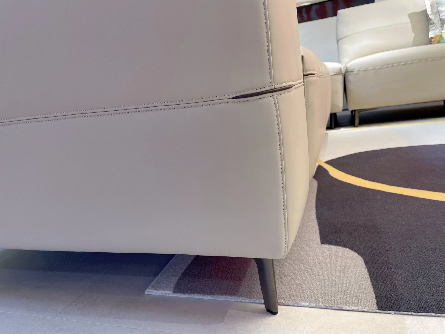 abn巴斯特沙发 abn上新:巴斯特沙发,超级舒服的肌儿肌感蛋白肌面料,让