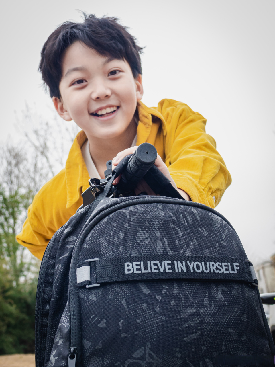 护脊书包选轻的# 春天来了#李庆誉