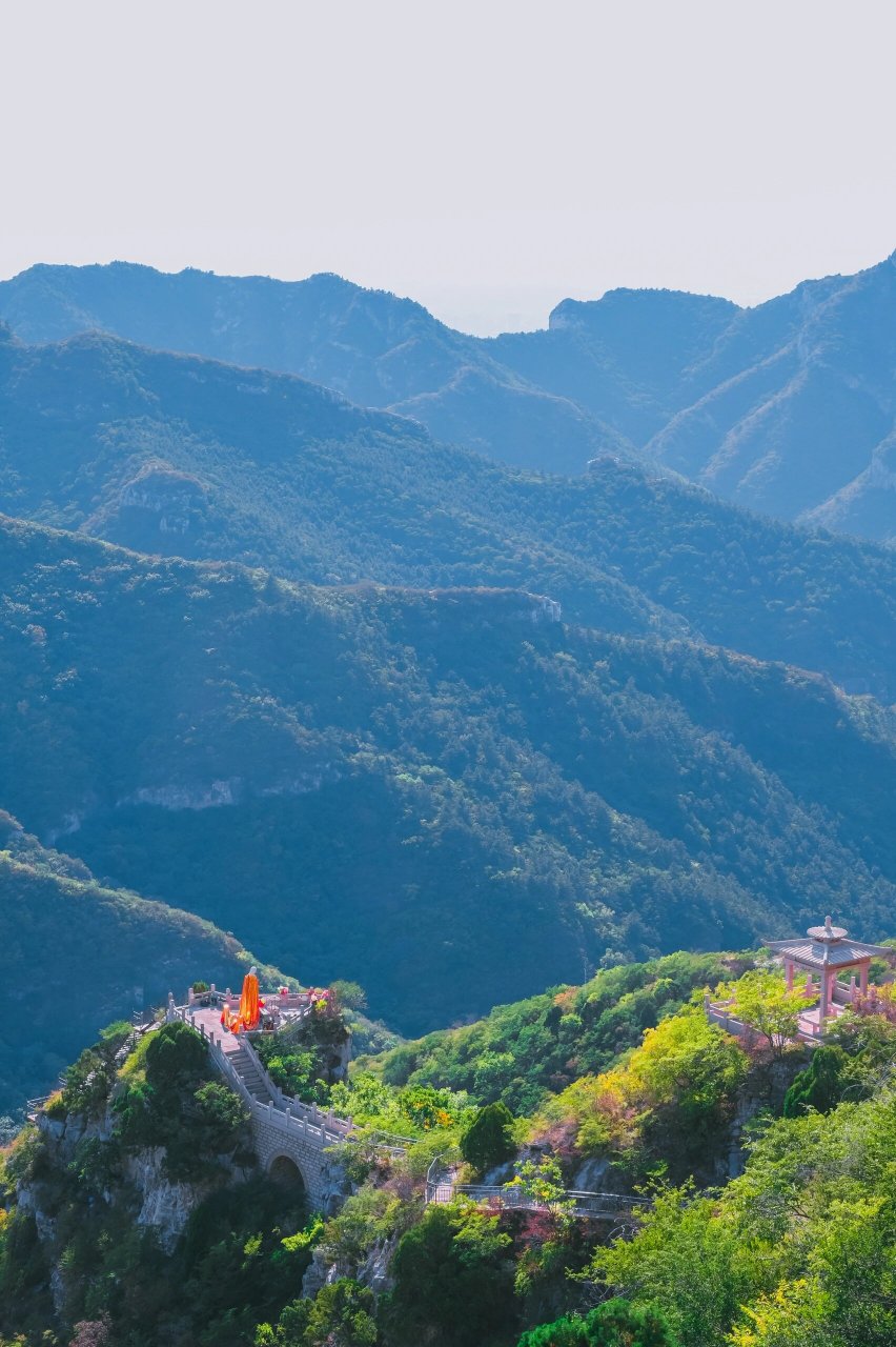 朝阳凤凰山风景图片