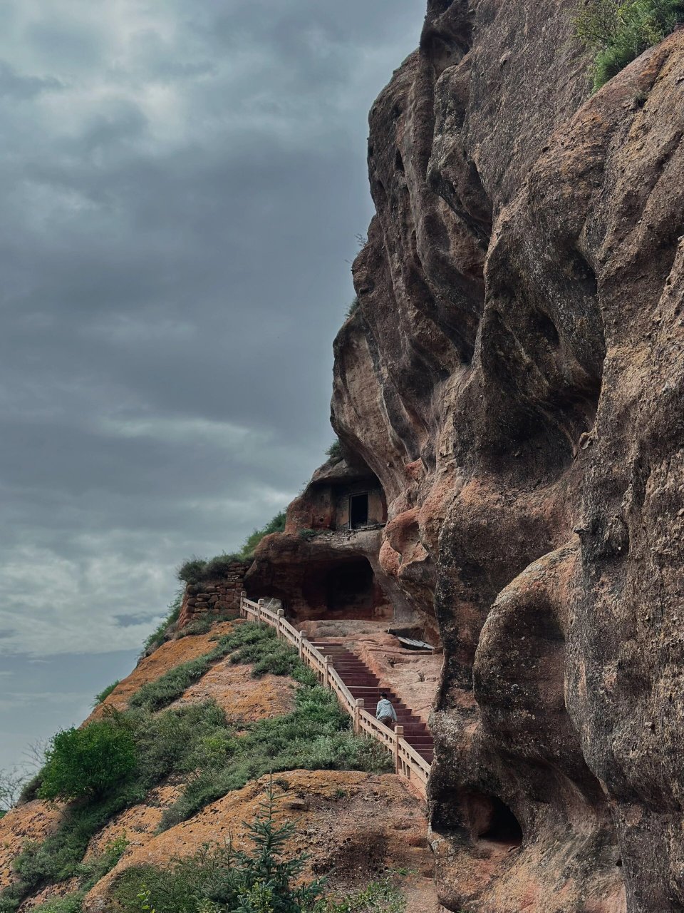 在宁夏西吉居然有"科罗拉多大峡谷"7215免门票 西吉火石寨也被誉