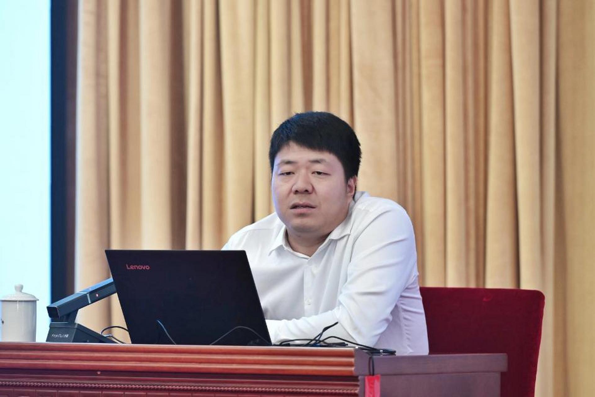 惠丰钻石董秘王坤分享经验】8月30日,河南省企业新三板挂牌专题培训会