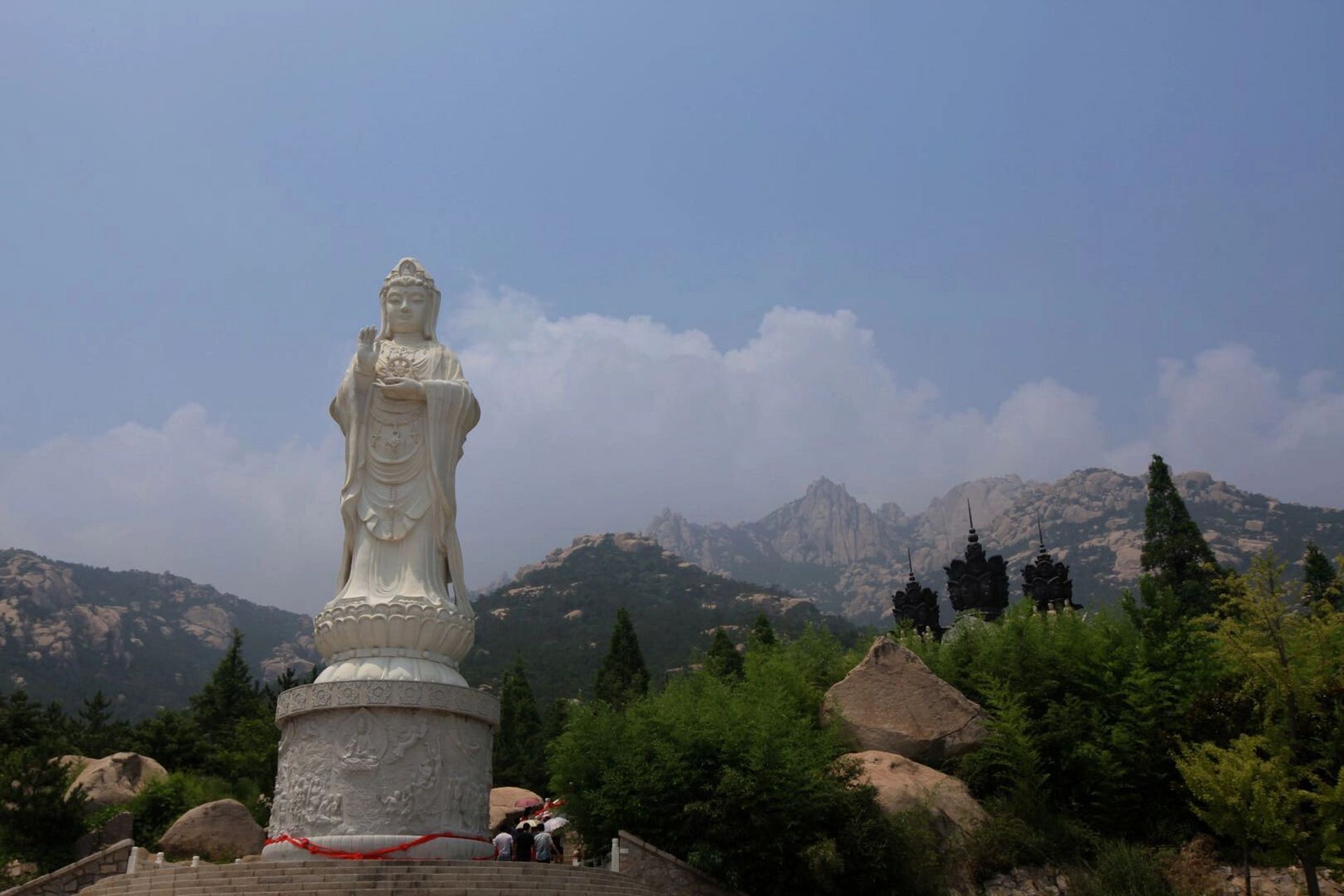 青岛崂山华严寺简介图片