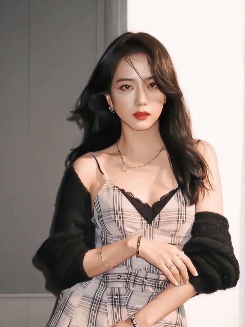 非粉也存的神图 jisoo篇 人间四月名不虚传