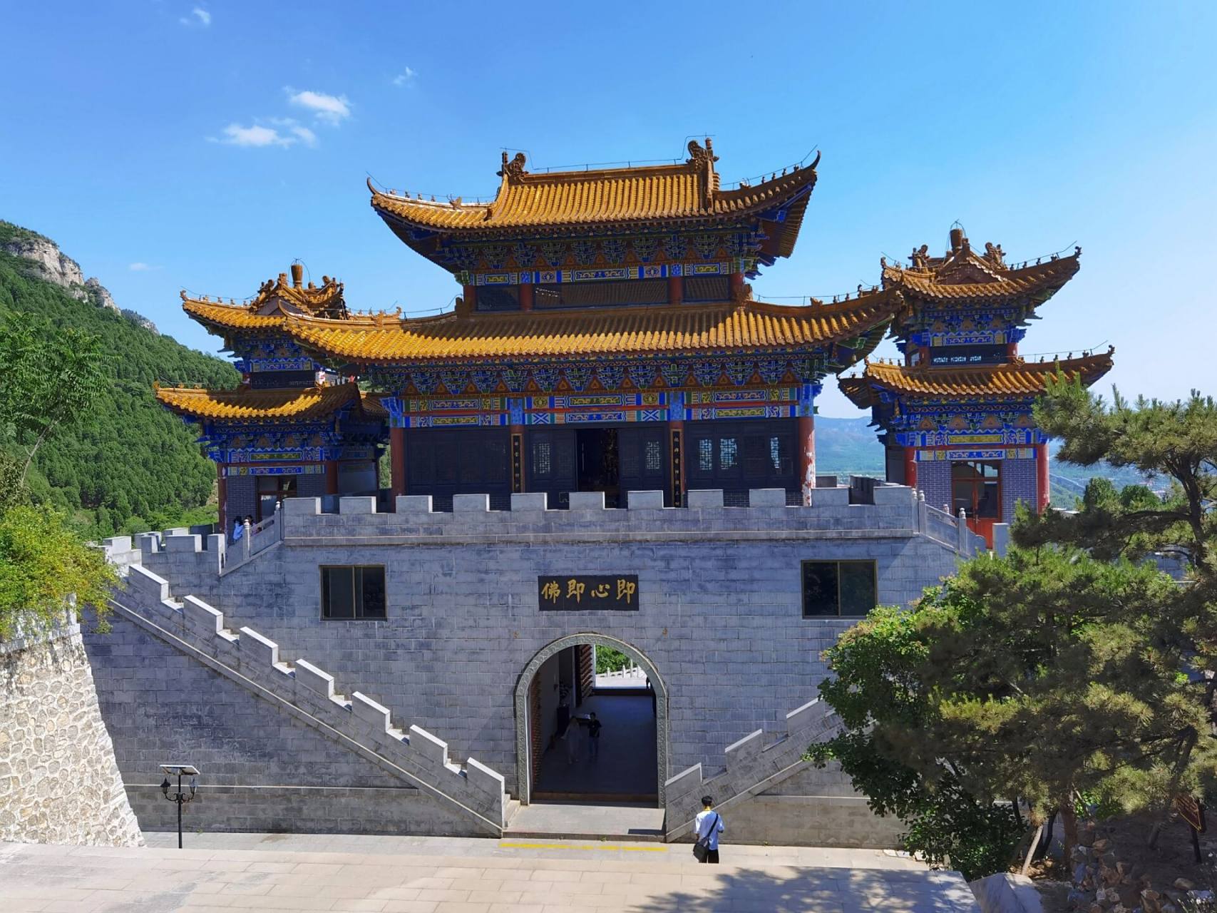 义净寺 5月13日,身临坐落于山东济南市长清区张夏