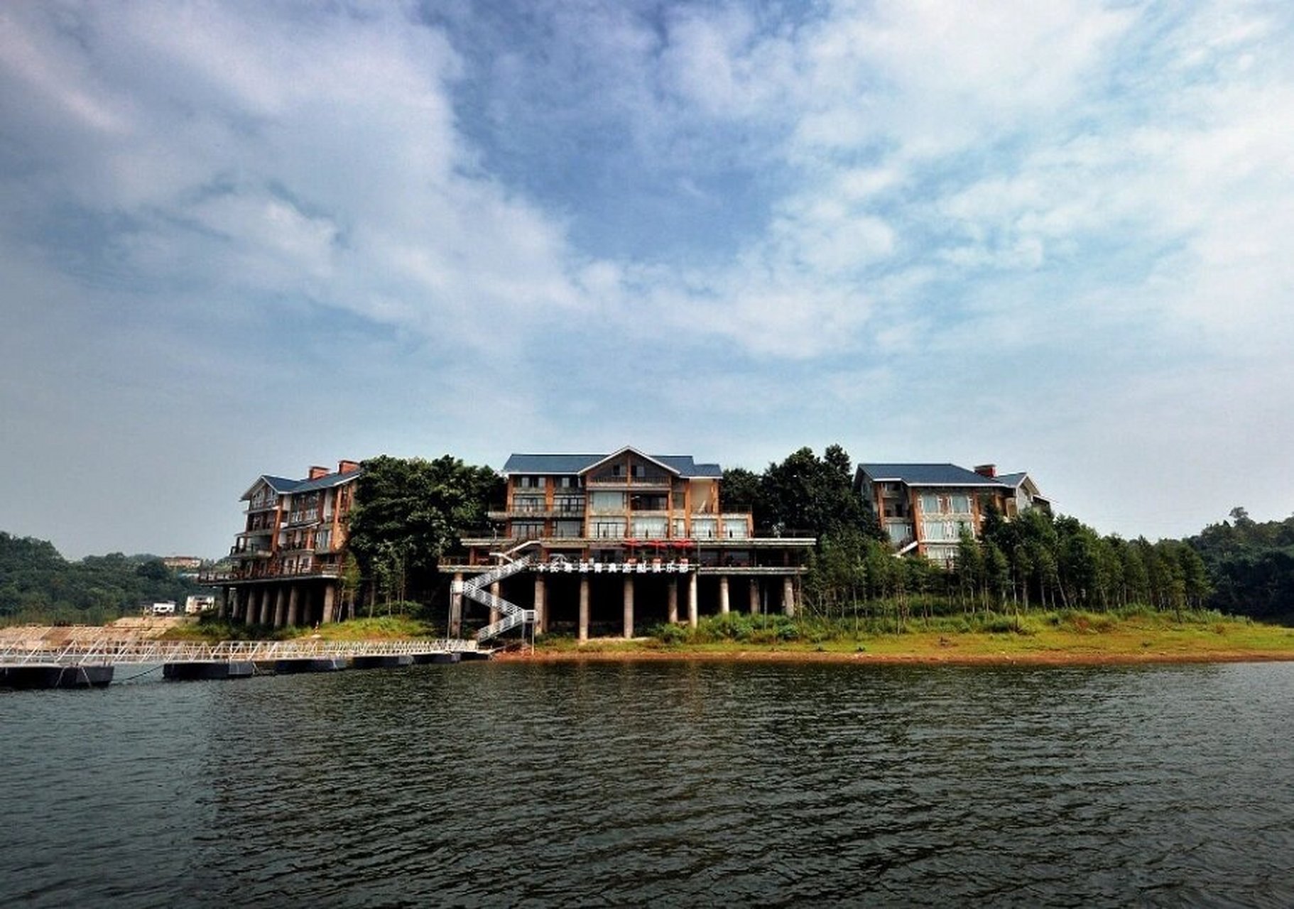 天柱县金凤山 天柱县 金凤山 金凤山寺 金山溶洞 门塘村古建筑群