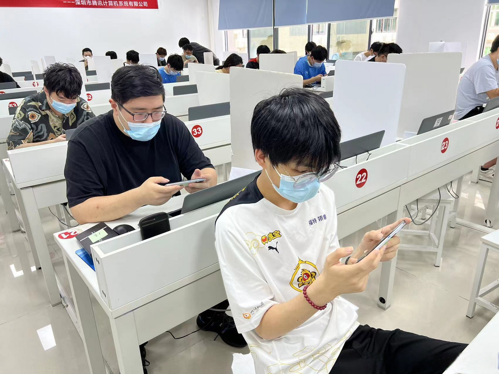 kpl选手持证上岗# 有点眼熟杨鑫pop