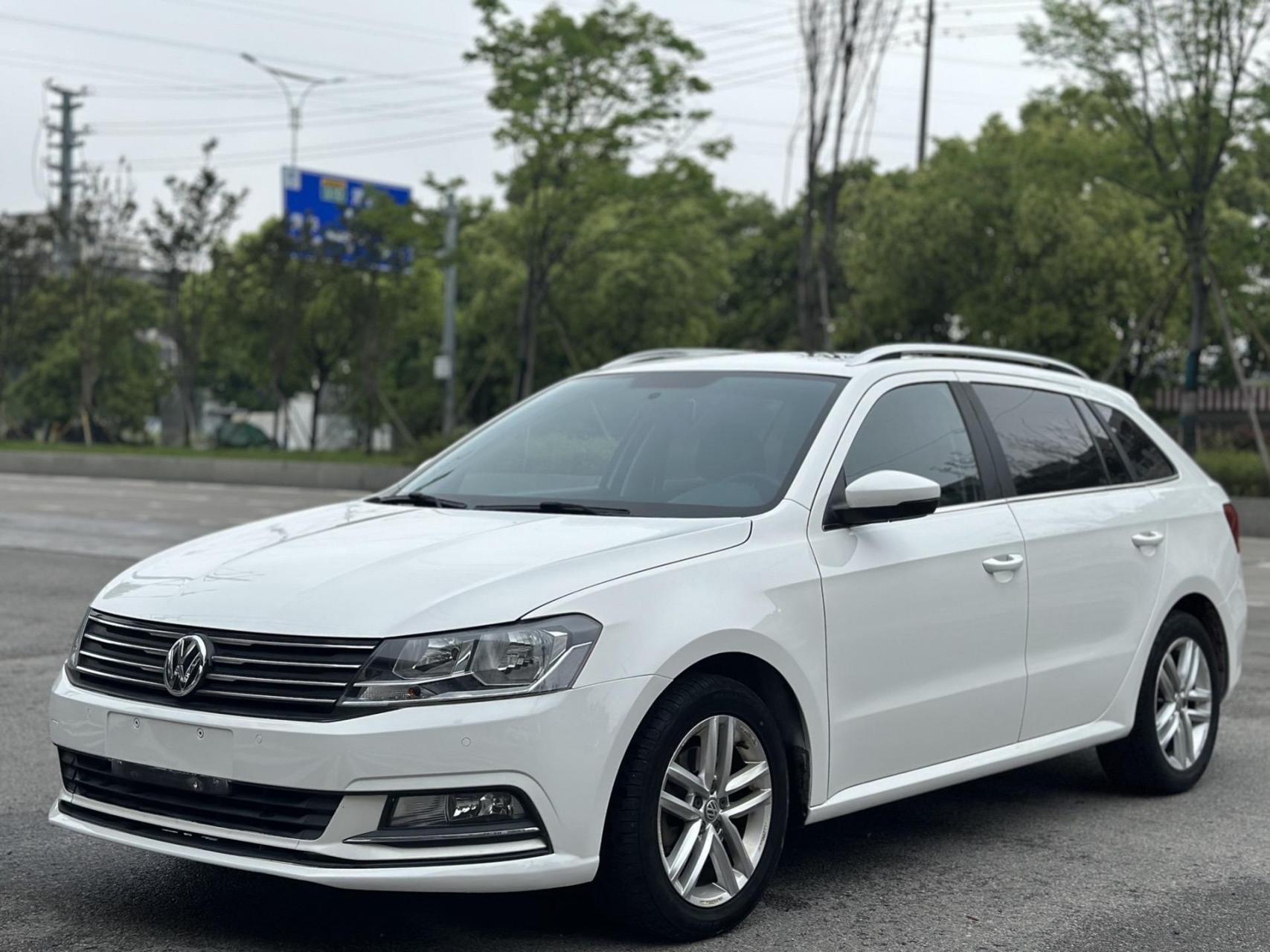 2017年大众朗行230tsi1.4t舒适版,个人一手车.车况精品,价格不贵