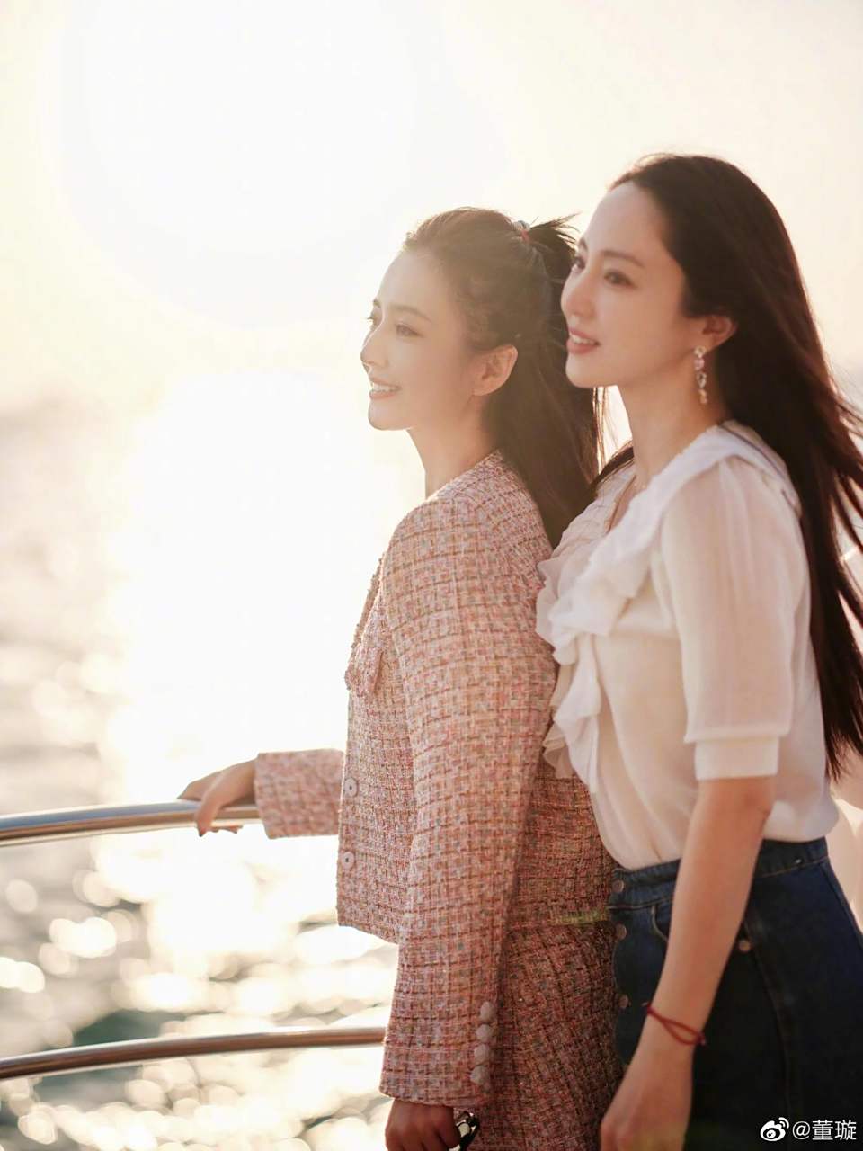 以前真的没发现,原来佟丽娅和董璇居然这么像,两人分开的时候都能分