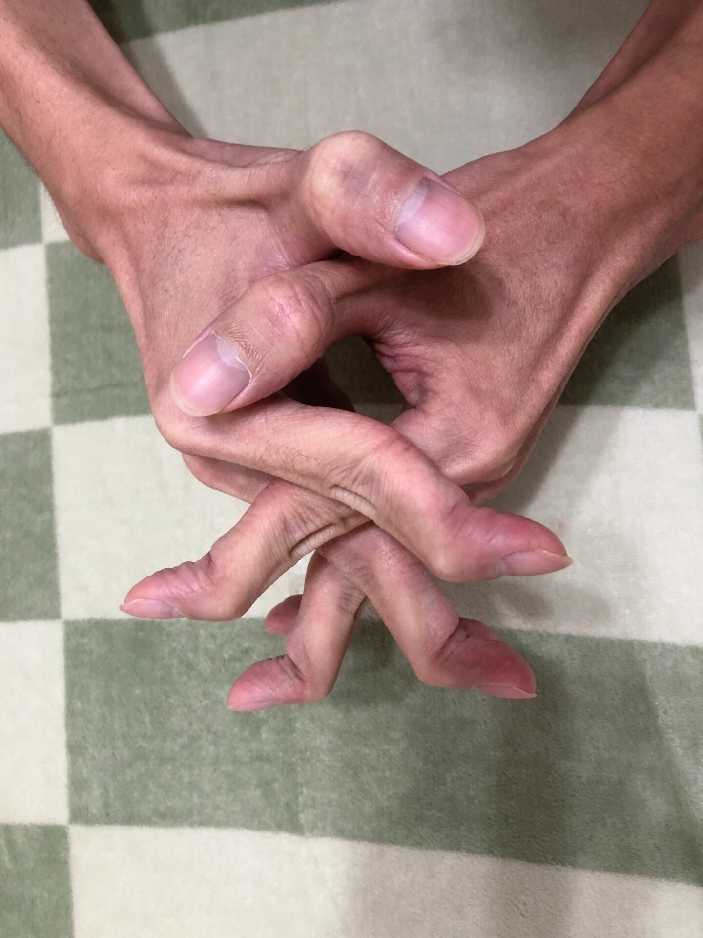 真61鹰爪手是怎么练成的?