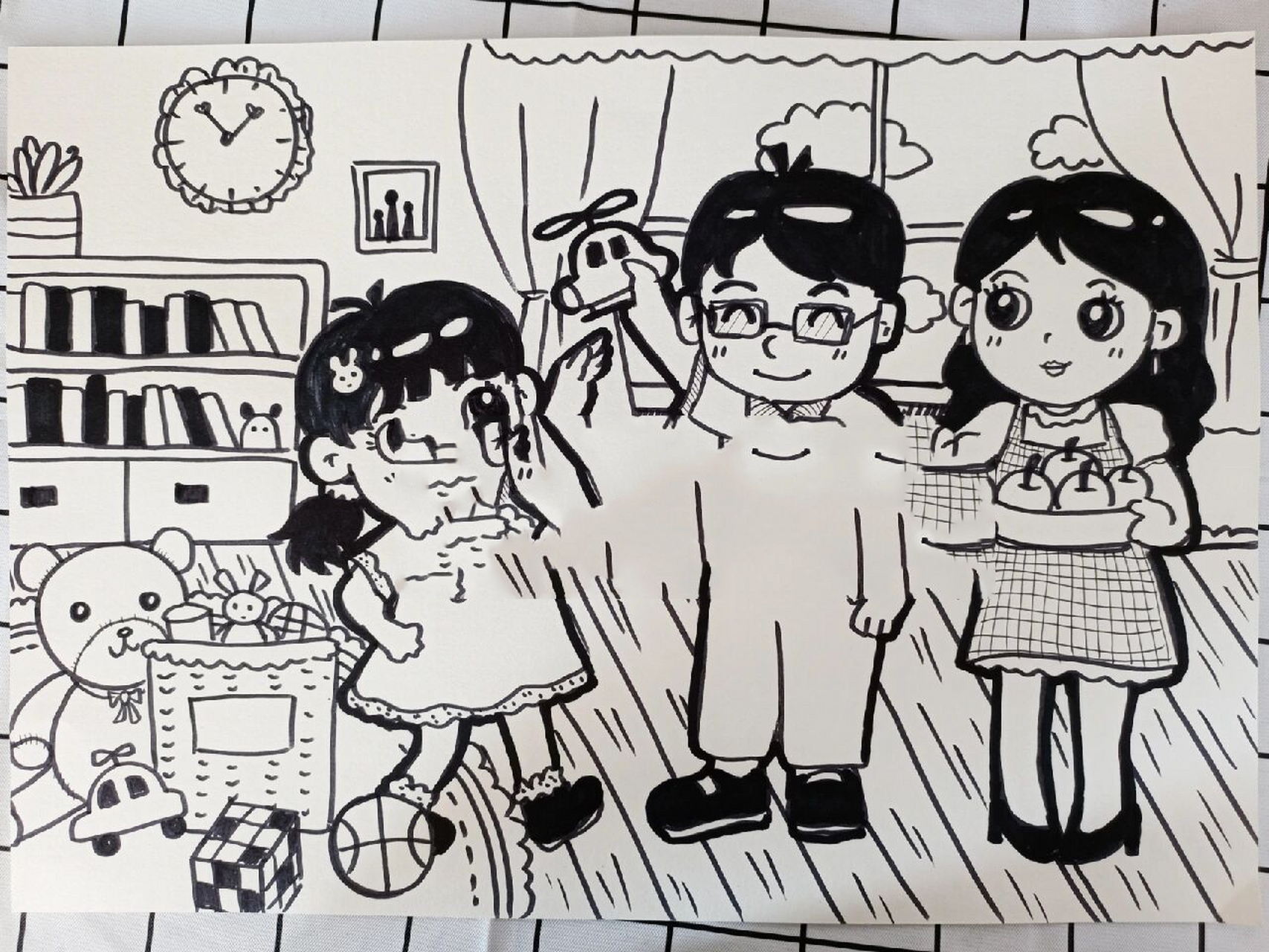 幼儿考编主题画《我爱我家》《幸福生活》 96这幅画适合主题有