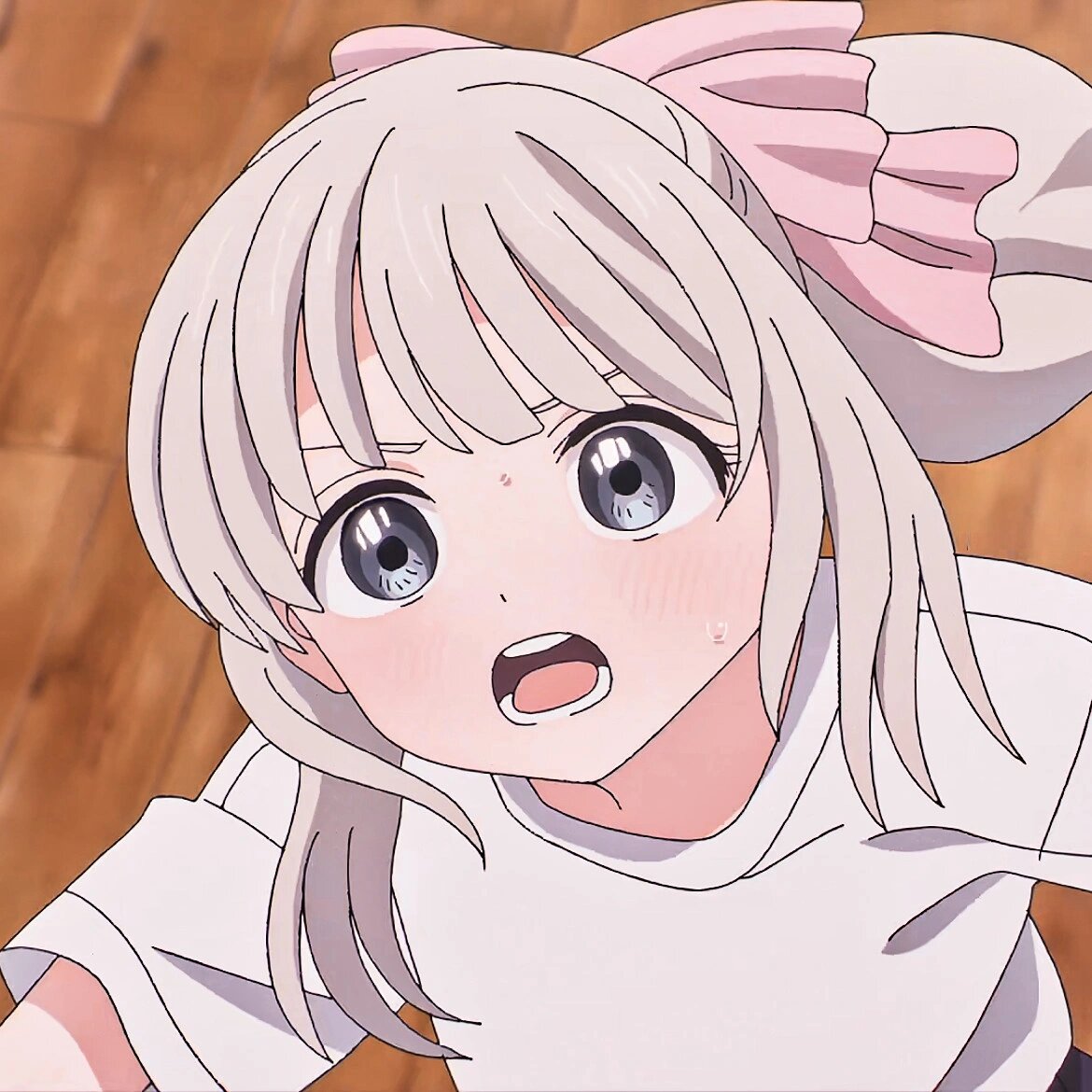 动漫头像「明日酱的水手服」